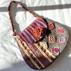 rising tide 100%‎ wool folk art bohemian large purse